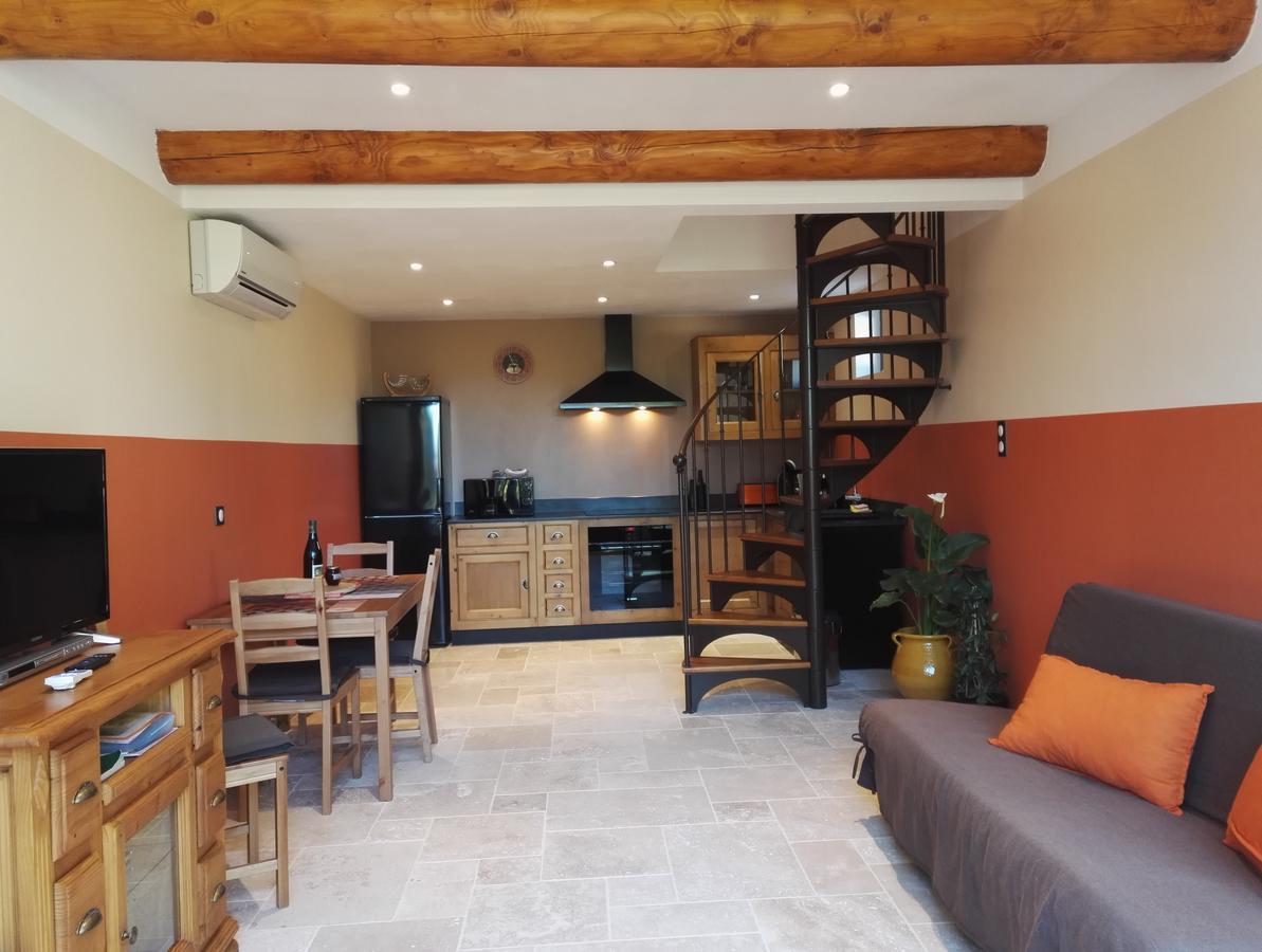 Chambres D'Hotes La Chrysalide Loriol-du-Comtat Bagian luar foto