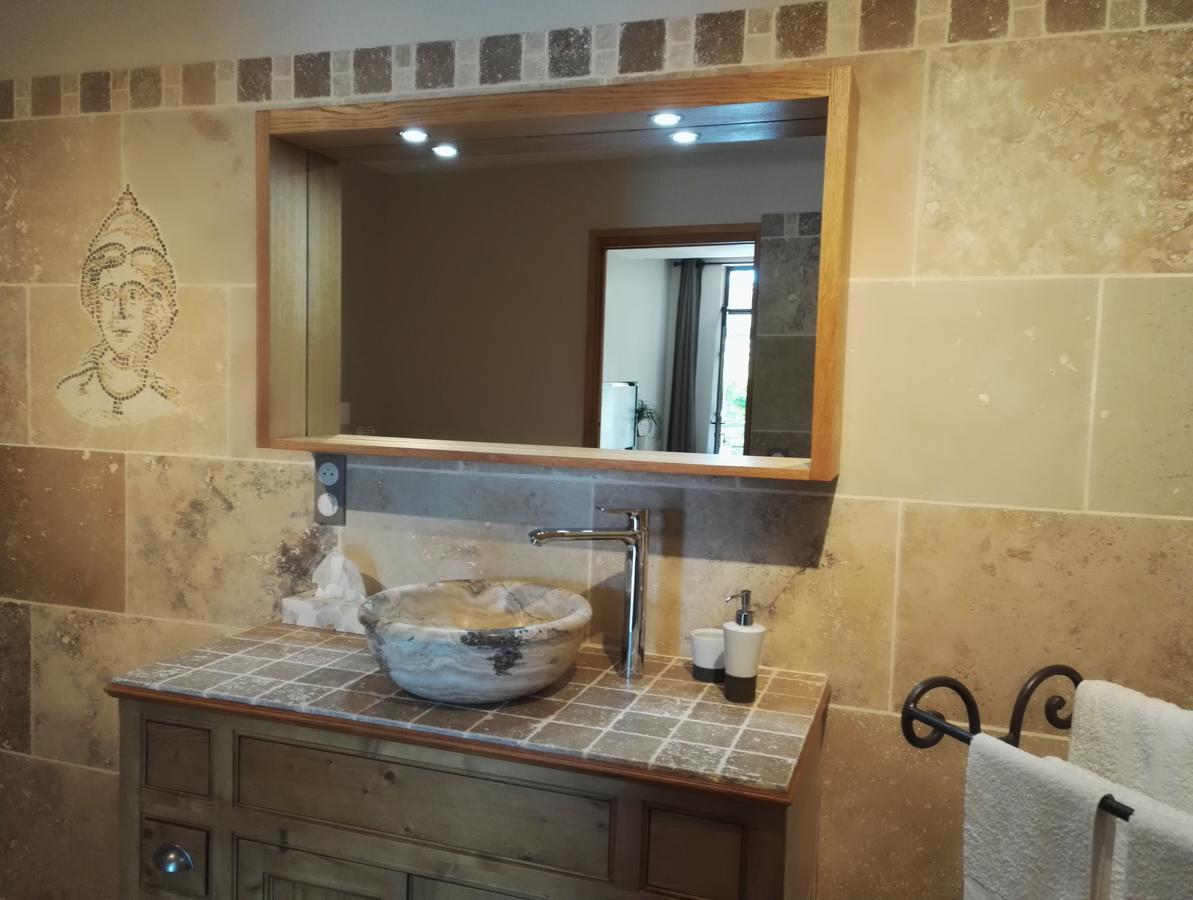 Chambres D'Hotes La Chrysalide Loriol-du-Comtat Bagian luar foto
